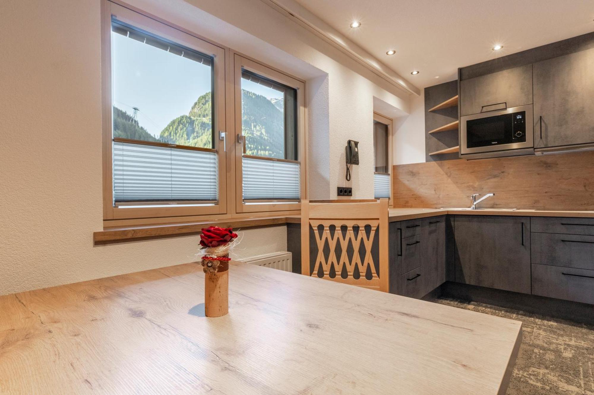 Appartements Kardona อิสชเกิล ภายนอก รูปภาพ