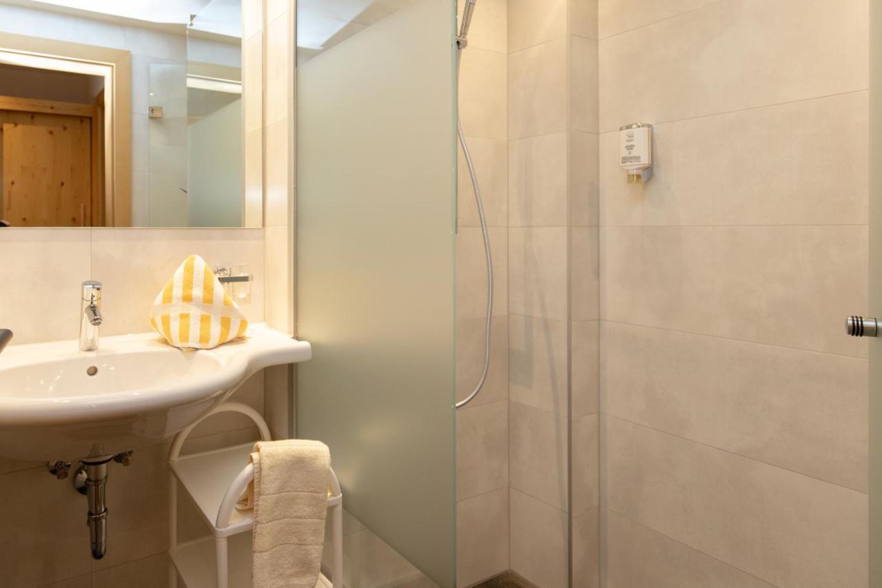 Appartements Kardona อิสชเกิล ภายนอก รูปภาพ